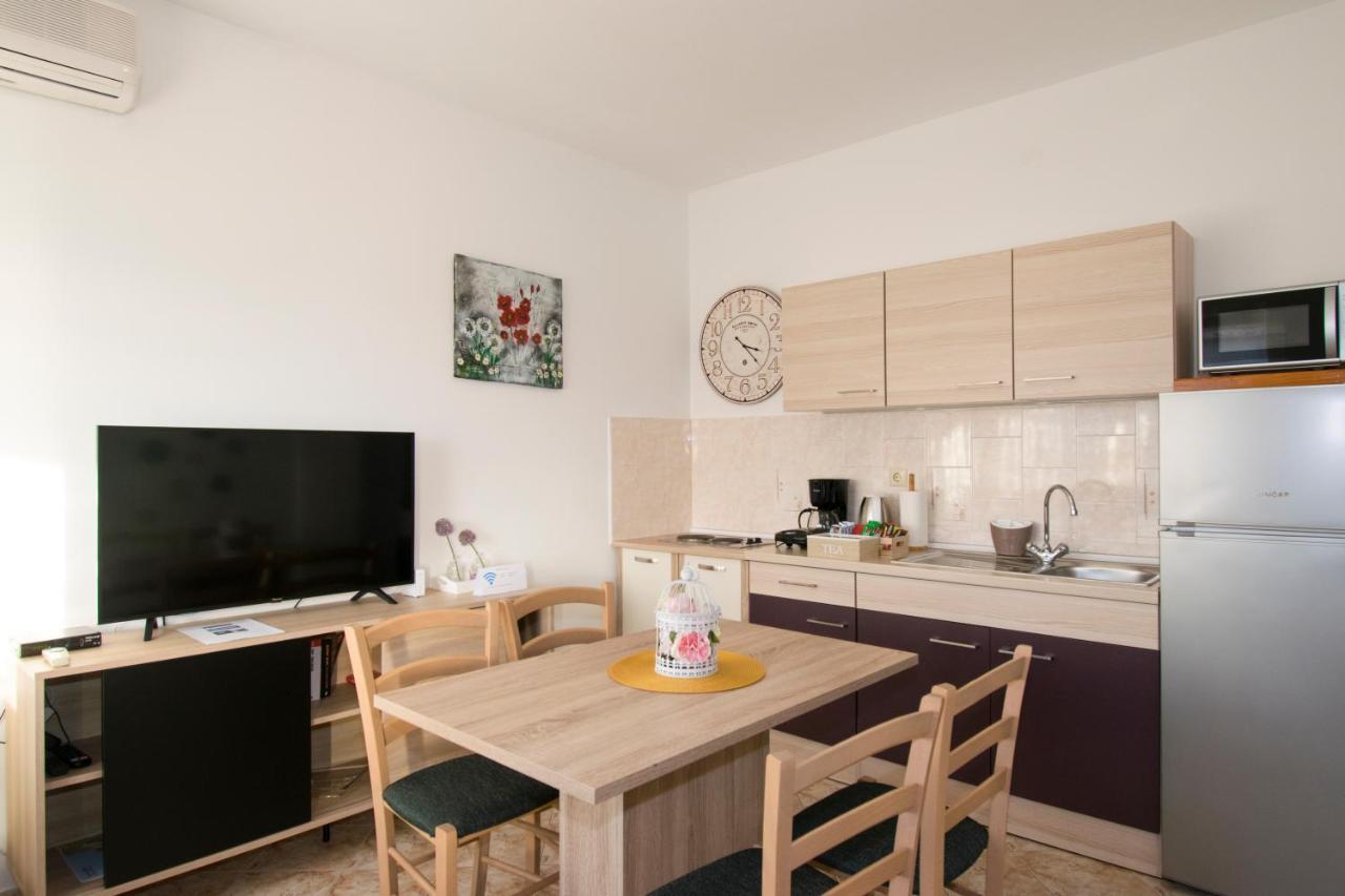 Apartman Fuma Rovinj Exterior photo
