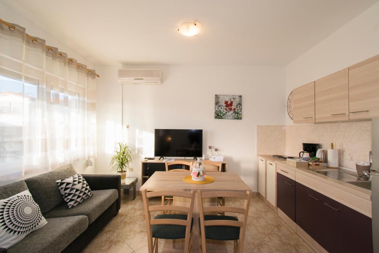 Apartman Fuma Rovinj Exterior photo