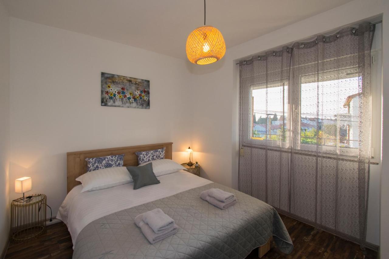 Apartman Fuma Rovinj Exterior photo